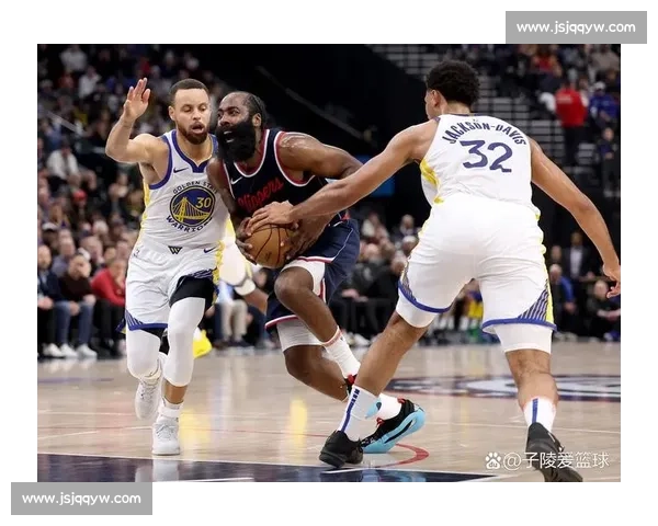 以快船队为核心的新赛季攻防重塑与球星带队奋进全景纪实深度观察